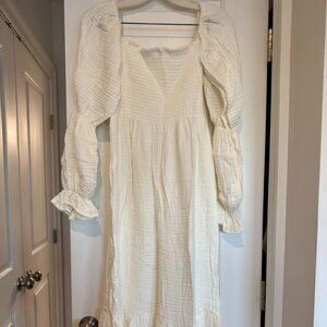 NWT! Nothing Fits But New Yuki White Midi Dress - Size L